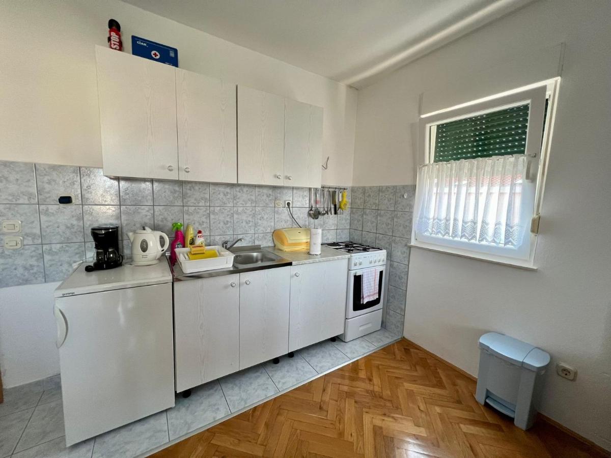Apartment Troisa Kastela Exterior photo